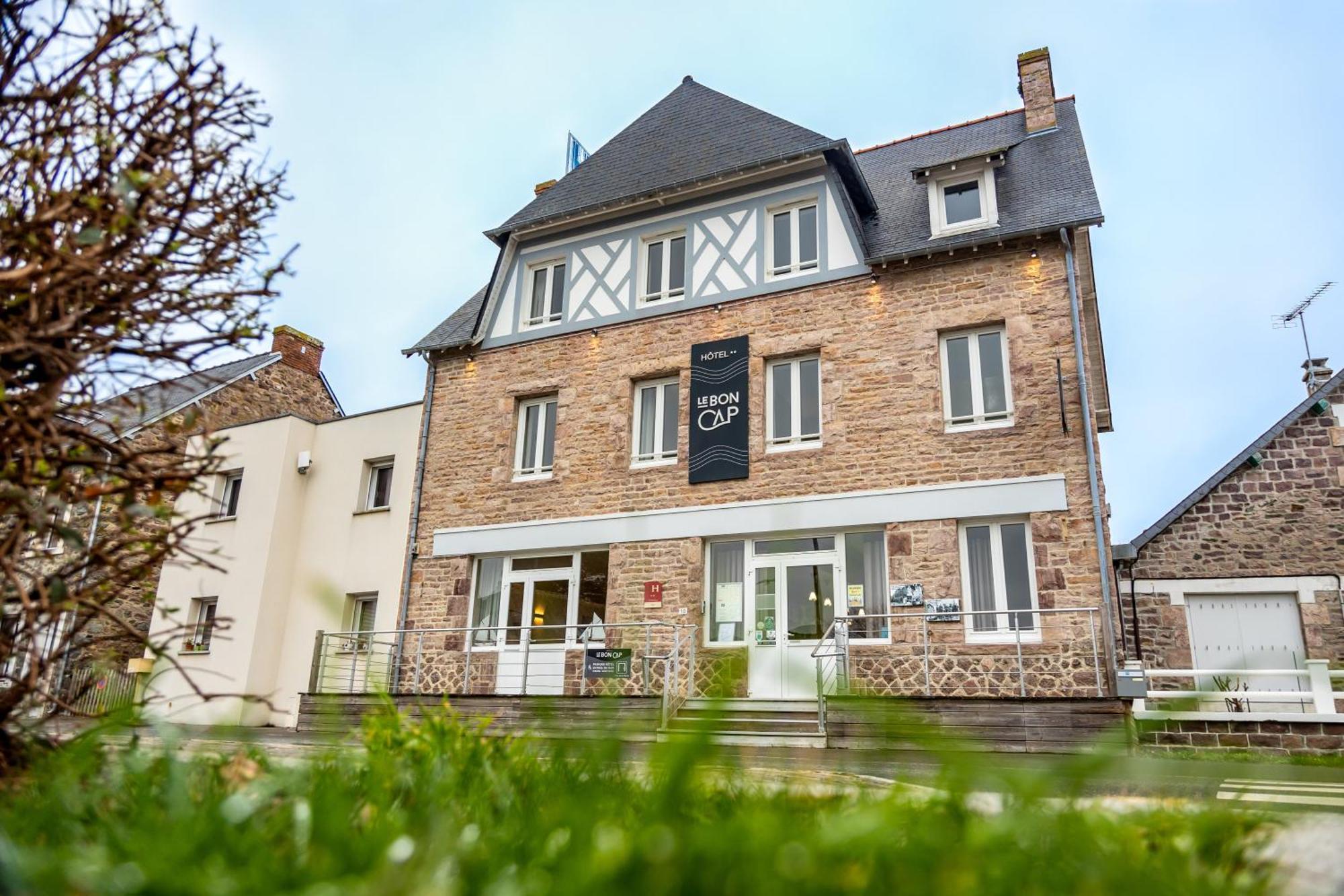 Hotel Le Bon Cap Plurien Exterior foto